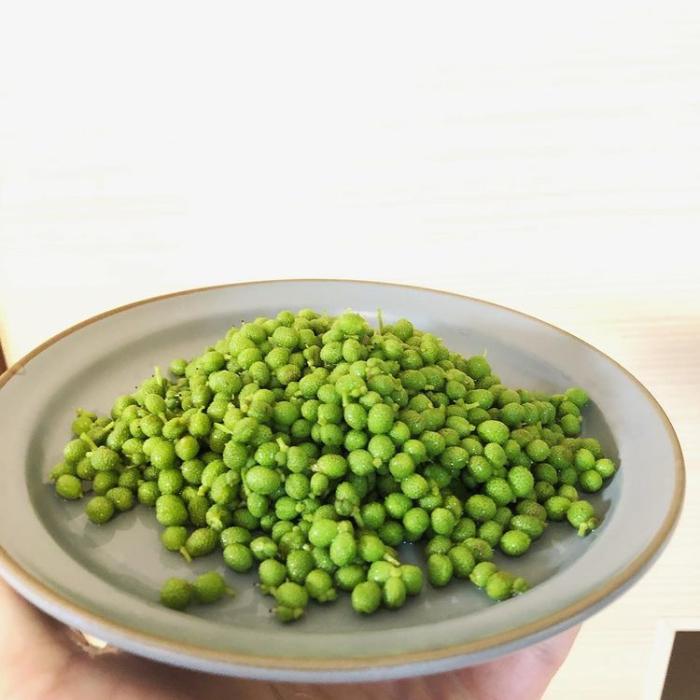 ぶどう山椒の実