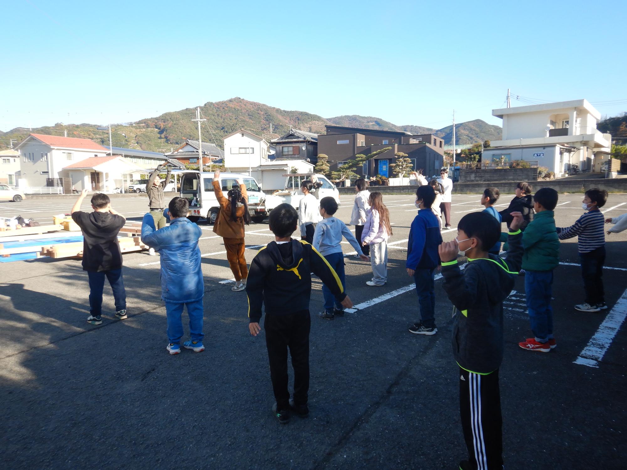 準備体操の様子